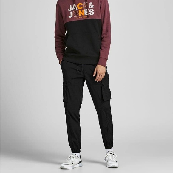 Jack & Jones mens JJIGORDON JUROSS CARGO AKM
BLACK Cargo Pants - Picture 2 of 16